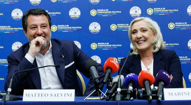 https://statics.cedscdn.it/photos/MED/2025/05/11/8829634_11180300_matteosalvini_marinelepen.jpg