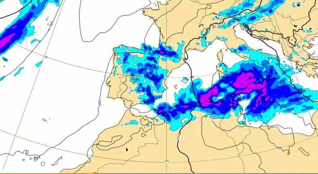 https://statics.cedscdn.it/photos/MED/2025/05/12/8830948_12095521_meteo.jpg
