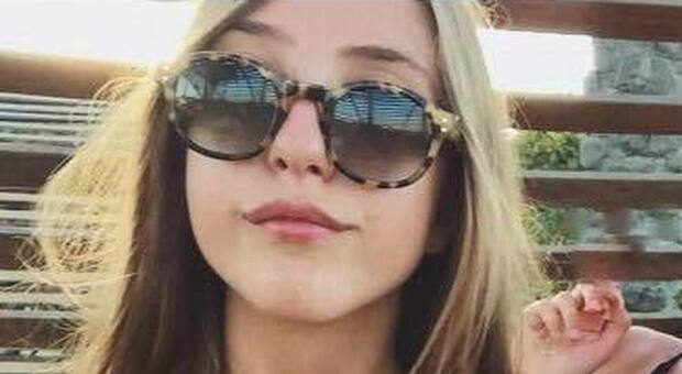 https://statics.cedscdn.it/photos/MED/2025/05/12/8831362_12162847_caterina_pangrazi_uccisa_assolto_autista_pullman_oggi_12_5_2025.jpg