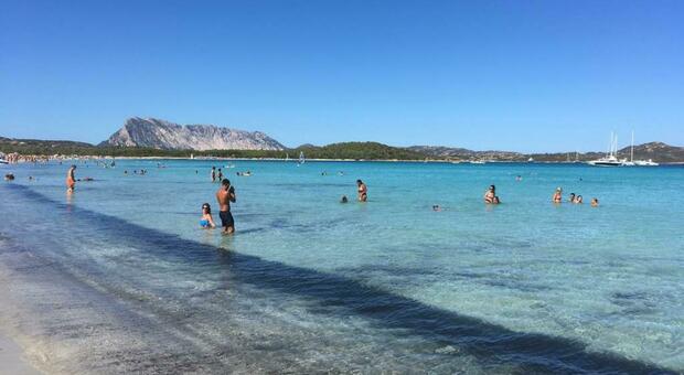 https://statics.cedscdn.it/photos/MED/2025/05/13/8833232_13112555_san_teodoro.jpg