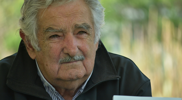https://statics.cedscdn.it/photos/MED/2025/05/13/8833950_13215150_jose_mujica_2016_3.jpg