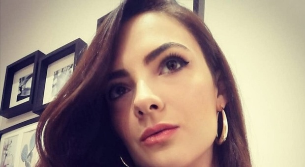 https://statics.cedscdn.it/photos/MED/2025/05/15/8837879_15144015_erica_morta.jpg