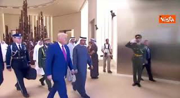 https://statics.cedscdn.it/photos/MED/2025/05/15/8838361_poster.jpg