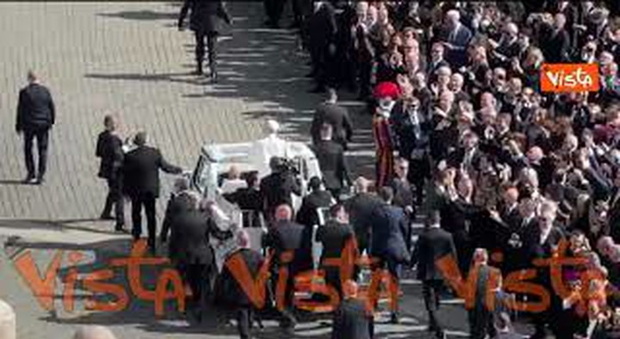 https://statics.cedscdn.it/photos/MED/2025/05/18/8843948_poster.jpg