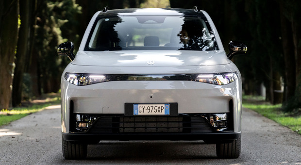 Leapmotor C10