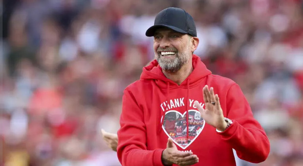 https://statics.cedscdn.it/photos/MED/2025/05/20/8847484_20101039_klopp.jpg