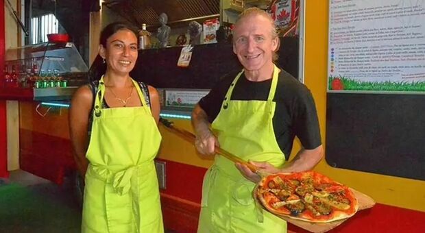 https://statics.cedscdn.it/photos/MED/2025/05/20/8847818_20145048_ristoratore_uccide_fa_a_pezzi_corpo_cucina_omicidio_philippe_schneider_francia_oggi_20_5_2025.jpg