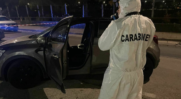 https://statics.cedscdn.it/photos/MED/2025/05/22/8851896_22081310_napoli_due_donne_omicidio_suicidio.jpg