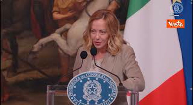 https://statics.cedscdn.it/photos/MED/2025/05/22/8852686_poster.jpg