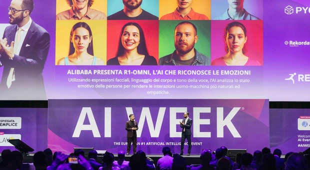 https://statics.cedscdn.it/photos/MED/2025/05/23/8853981_23070845_ai_week_2025_rho_fiera_milano_4_.jpg