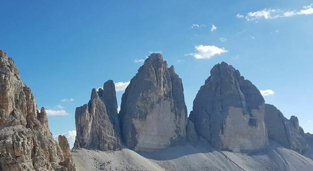 Tre Cime di Lavaredo a numero chiuso: necessario prenotare per accedere al parcheggio per prevenire il sovraffollamento di mezzi