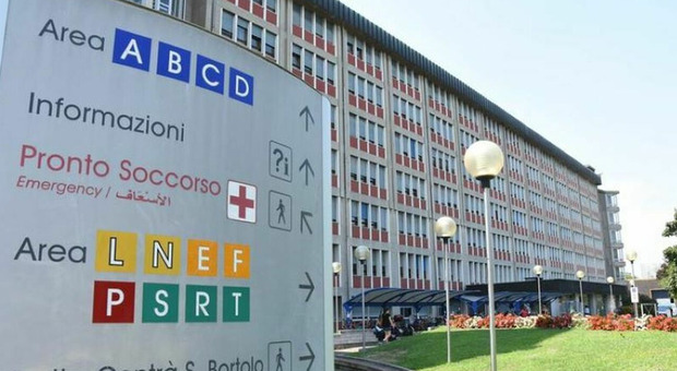https://statics.cedscdn.it/photos/MED/2025/05/25/8858351_25183720_vicenza_ospedale.jpg