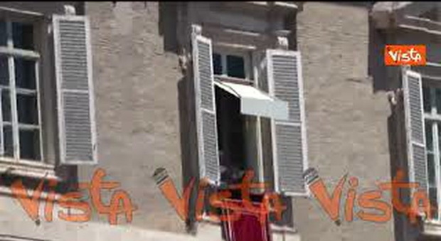 https://statics.cedscdn.it/photos/MED/2025/05/25/8858493_poster.jpg
