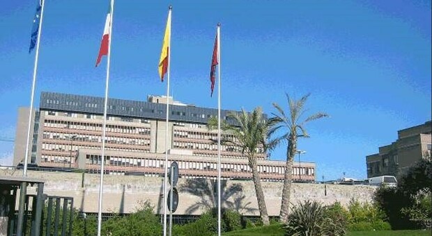 https://statics.cedscdn.it/photos/MED/2025/05/28/8864063_28150356_catania.jpg