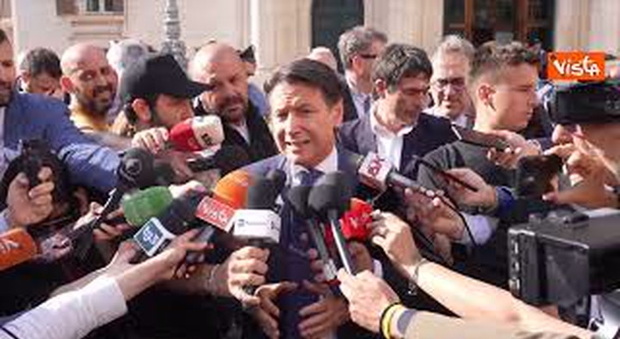 https://statics.cedscdn.it/photos/MED/2025/05/28/8864393_poster.jpg