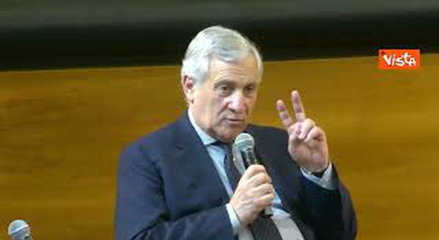 https://statics.cedscdn.it/photos/MED/2025/05/29/8866542_poster.jpg