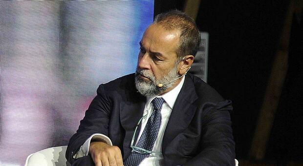 https://statics.cedscdn.it/photos/MED/2025/05/30/8869101_30222208_massimo_martinelli.jpg