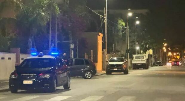 https://statics.cedscdn.it/photos/MED/2025/06/04/8877556_04084618_incidente_mazara_del_vallo_morta_giovane_scooter_contro_auto_oggi_4_6_2025.jpg