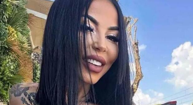 https://statics.cedscdn.it/photos/MED/2025/06/04/8878252_04185634_denisa_maria_adas.jpg