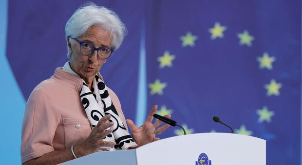 https://statics.cedscdn.it/photos/MED/2025/06/05/8880493_05142142_lagarde.jpg