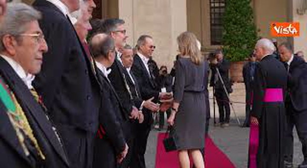 https://statics.cedscdn.it/photos/MED/2025/06/06/8882369_poster.jpg