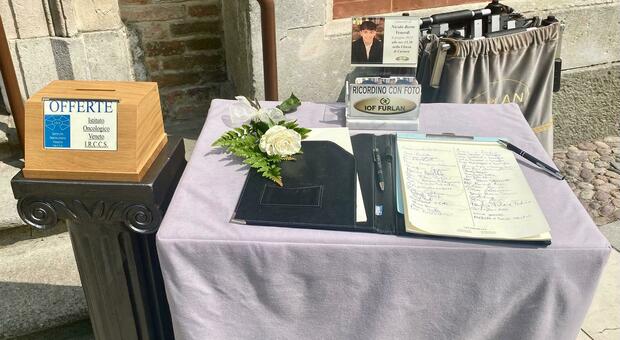 https://statics.cedscdn.it/photos/MED/2025/06/06/8882751_06180706_nicolo_berto_funerale_morto_19_anni_incidente_cartura_padova.jpg