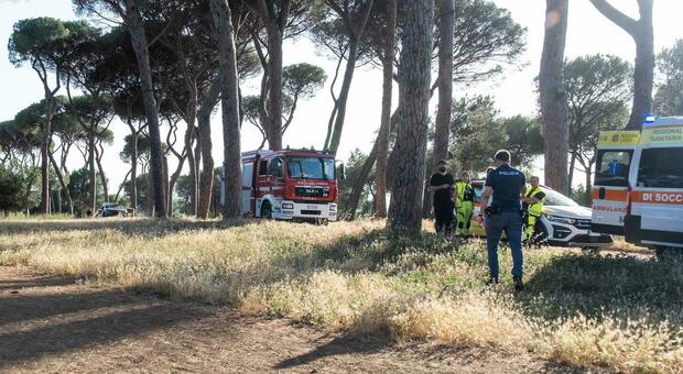 https://statics.cedscdn.it/photos/MED/2025/06/07/8884585_07191811_villa_pamphilj_bimba_morta_rovi_roma_cosa_successo_oggi_7_6_2025.jpg