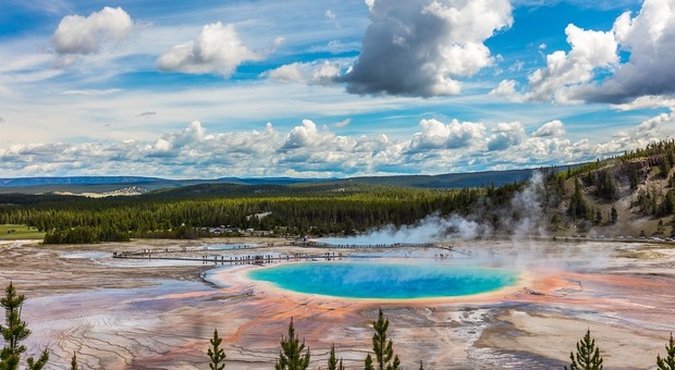 Una visita allo Yellowstone nel 2025: ecco le 10 cose da sapere e da seguire