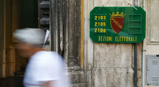 https://statics.cedscdn.it/photos/MED/2025/06/09/8887958_09180114_referendum_roma.jpg