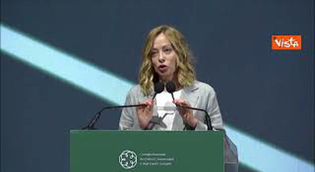 https://statics.cedscdn.it/photos/MED/2025/06/10/8889578_poster.jpg
