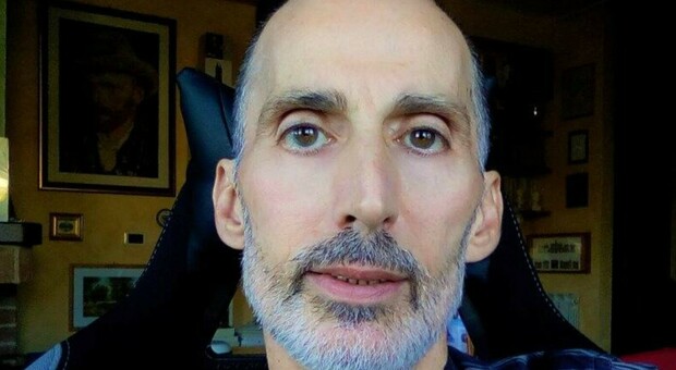 https://statics.cedscdn.it/photos/MED/2025/06/11/8891616_11102704_daniele_pieroni_suicidio_assistito_chi_era_morto_oggi_11_6_2025.jpg