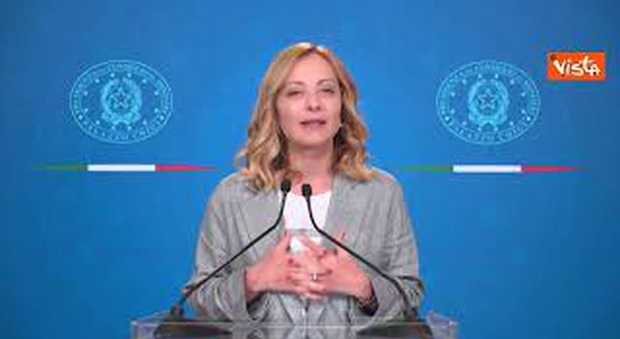 https://statics.cedscdn.it/photos/MED/2025/06/11/8891740_poster.jpg