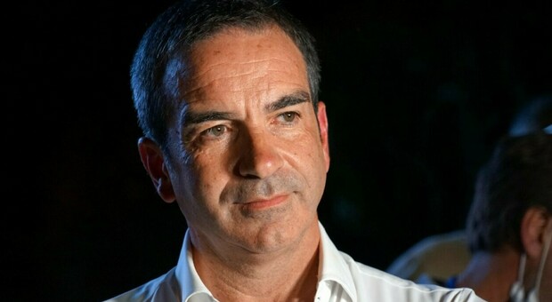 https://statics.cedscdn.it/photos/MED/2025/06/11/8892333_11214659_roberto_occhiuto_indagato_corruzione_regione_calabria_chi_e_partito.jpg