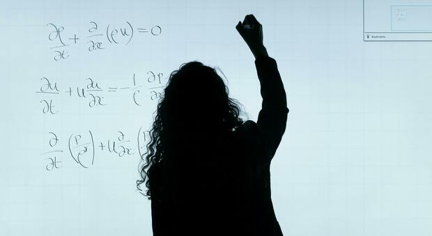 https://statics.cedscdn.it/photos/MED/2025/06/12/8894060_12151723_pexels_thisisengineering_3862130.jpg