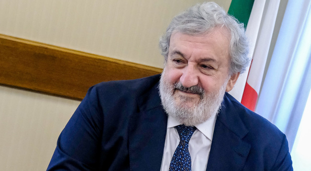 https://statics.cedscdn.it/photos/MED/2025/06/12/8894151_12164700_s.jpg