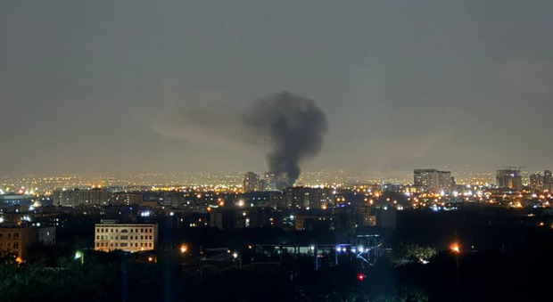 https://statics.cedscdn.it/photos/MED/2025/06/13/8894584_13033119_israele_iran.jpg