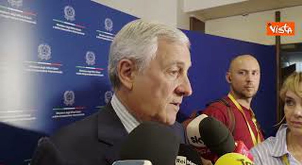 https://statics.cedscdn.it/photos/MED/2025/06/13/8896165_poster.jpg