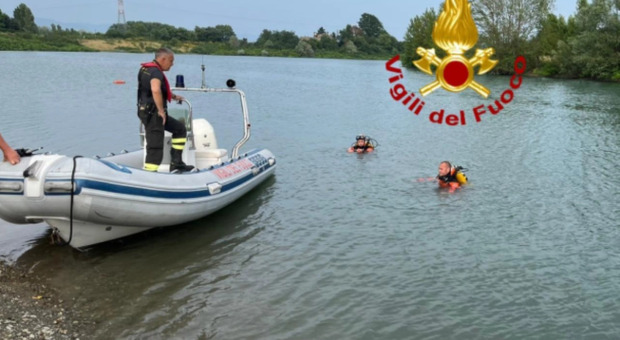https://statics.cedscdn.it/photos/MED/2025/06/15/8900012_15193257_morto_lago_bilancino.jpg