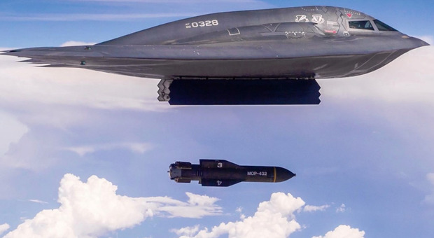 https://statics.cedscdn.it/photos/MED/2025/06/18/8905363_18084943_super_bomba.jpg