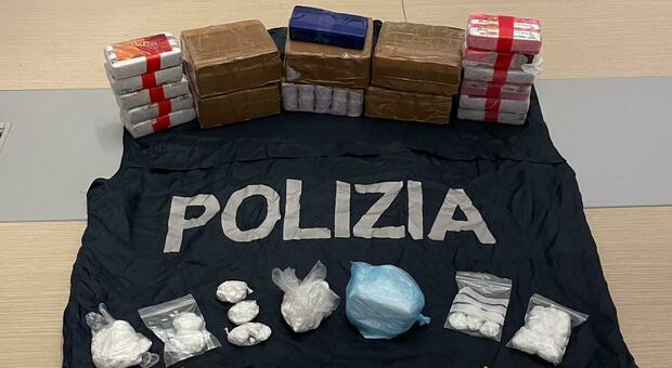 Cinque chili di droga in garage: 40enne incastrato dagli spostamenti in scooter tra il Veneziano e l'Arcella