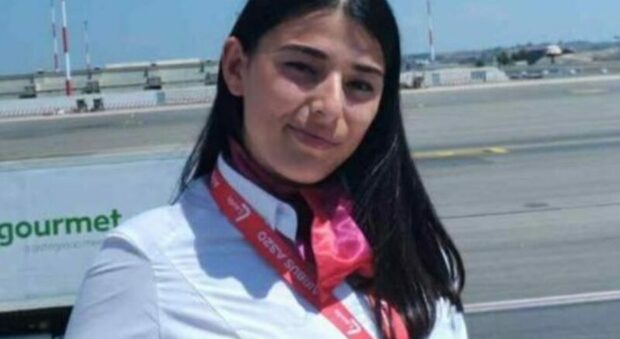 https://statics.cedscdn.it/photos/MED/2025/06/24/8917496_24185413_aurora_maniscalco.jpg