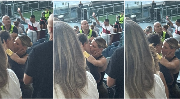 Michelle Hunziker e Nino Tronchetti Provera, bacio al concerto di Vasco Rossi davanti alla figlia Aurora