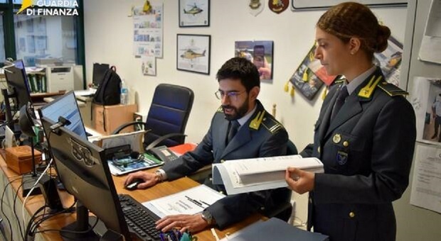 https://statics.cedscdn.it/photos/MED/2025/07/02/8932799_02080754_8930714_01092011_sottoufficiale_aeronautica_militare_imprenditore_oggi.jpg