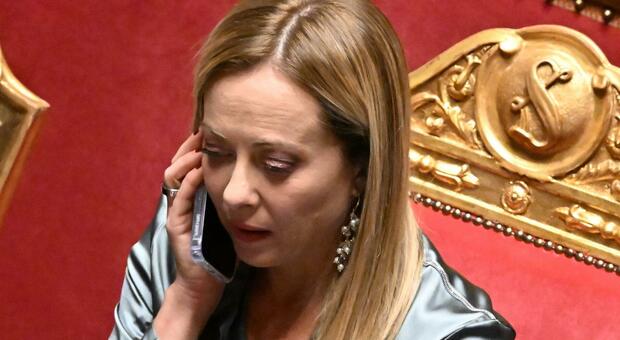 https://statics.cedscdn.it/photos/MED/2025/07/05/8939719_05220152_meloni.jpg