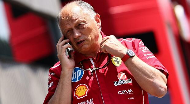 https://statics.cedscdn.it/photos/MED/2025/07/06/8941001_06130753_vasseur_silverstone.jpg