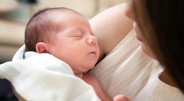 https://statics.cedscdn.it/photos/MED/2025/07/15/8958273_15172202_baby_4100420_1280.jpg