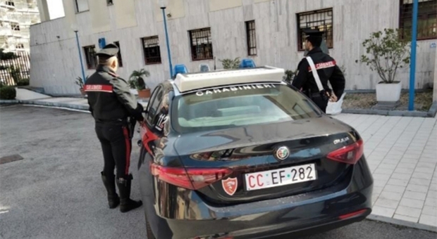 Tentato omicidio di due carabinieri ad Aprilia, arrestato un 22enne