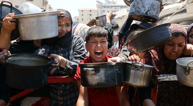 https://statics.cedscdn.it/photos/MED/2025/07/27/8981107_27135229_gaza_ansa.jpg