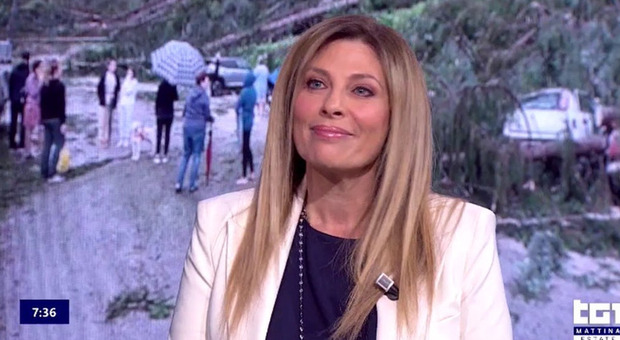 https://statics.cedscdn.it/photos/MED/2025/07/27/8981400_27203618_claudia_adamo_morta.jpg