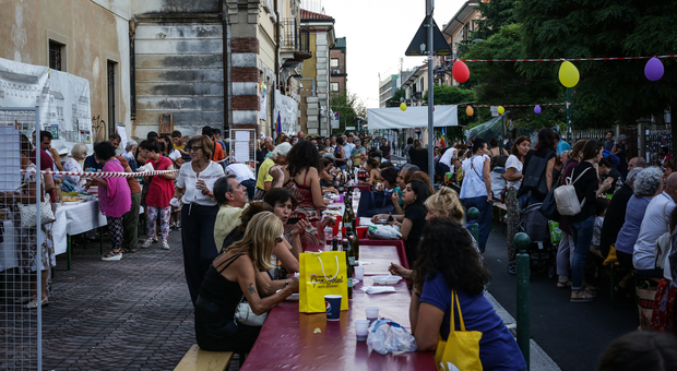 Cene di quartiere, oltre 4mila pasti serviti: «Un successo. Ora si pensa al centro»